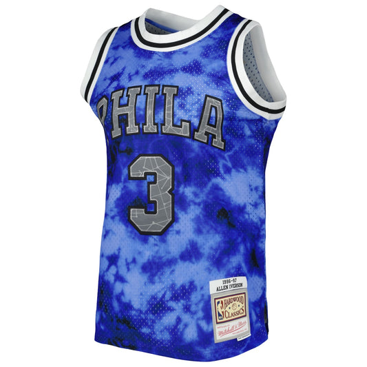 Men's Allen Iverson Mitchell & Ness 76ers 1996/97 Galaxy Swingman Jersey - Blue